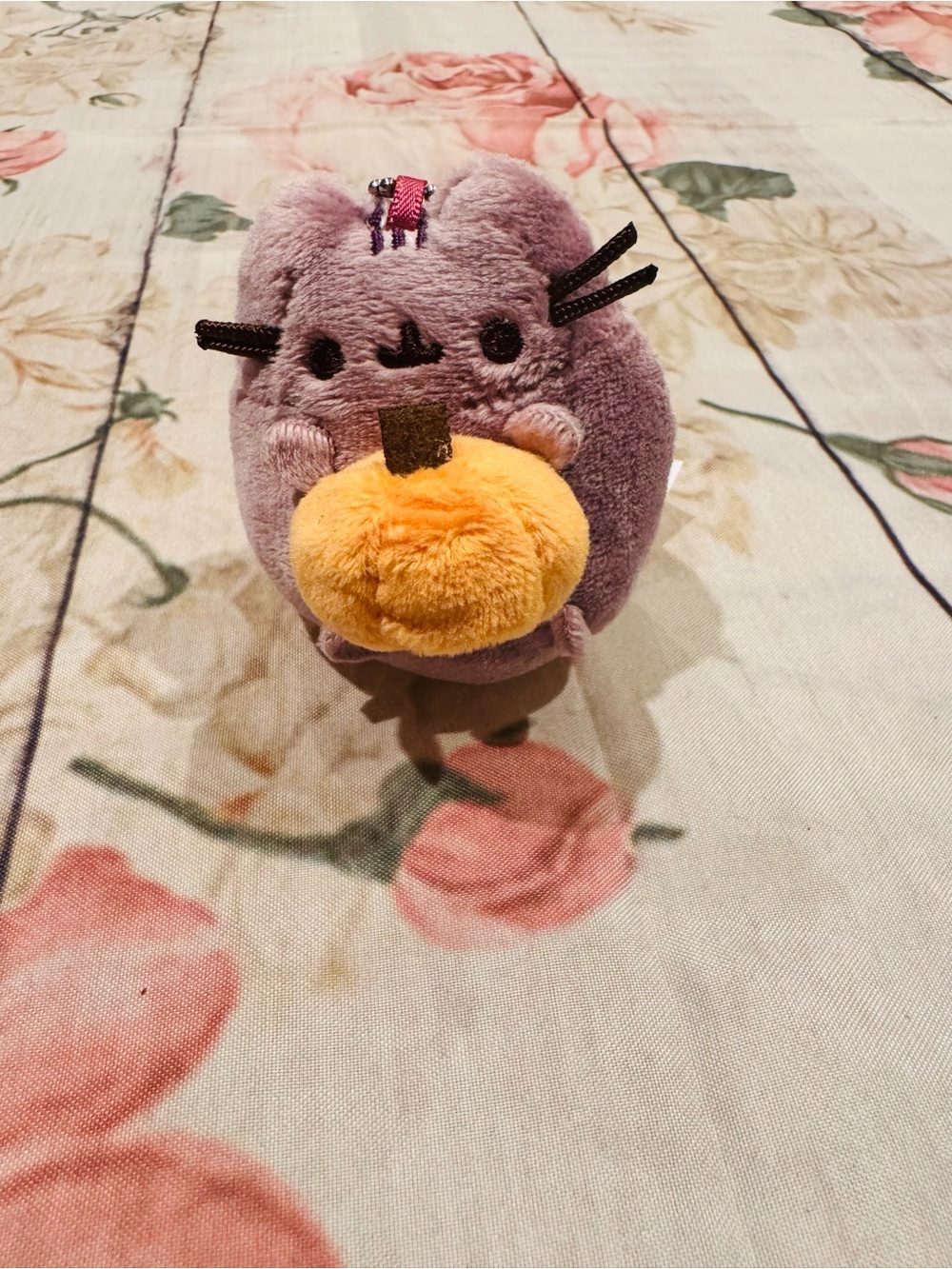 Pusheen Purple Holding Pumpkin Halloween Plush Keychain Series 4 From 2017 Gund